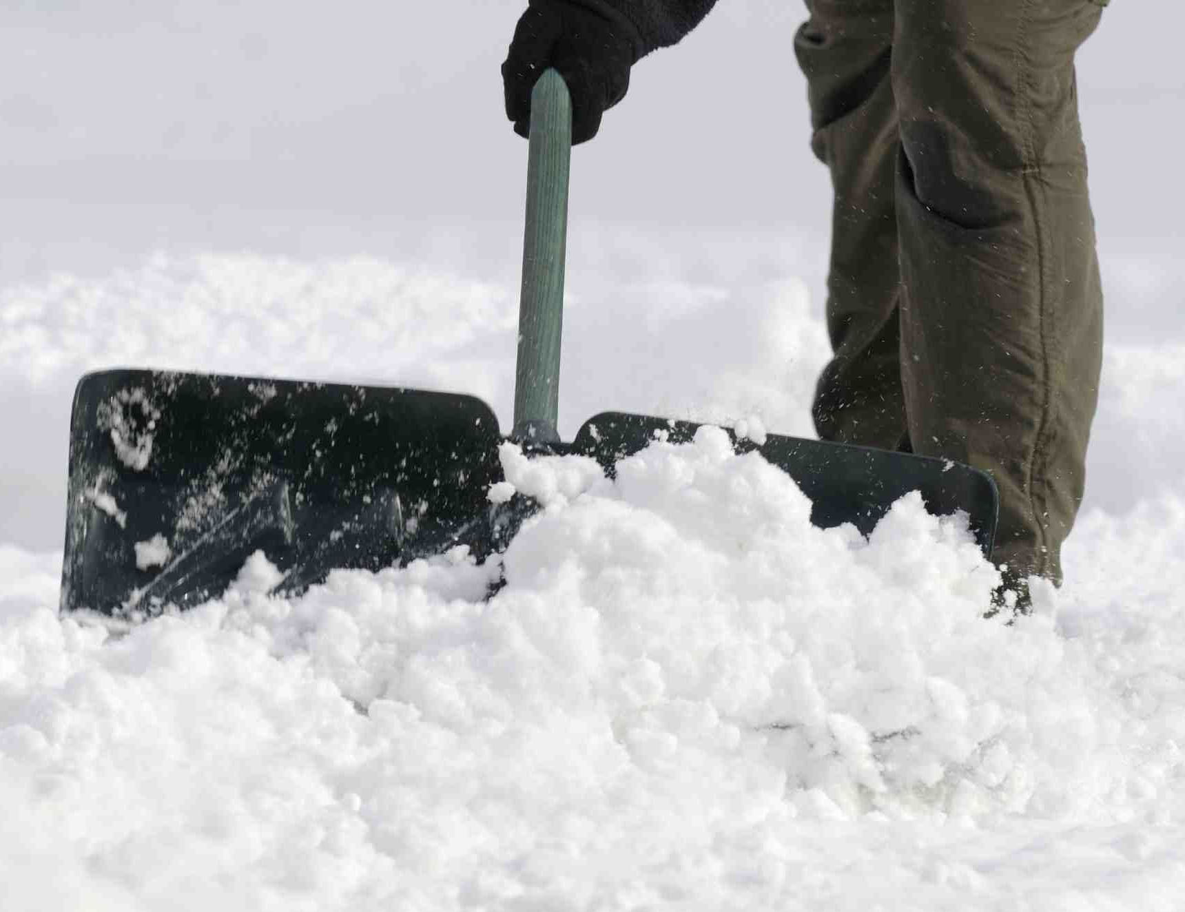 snow shovel